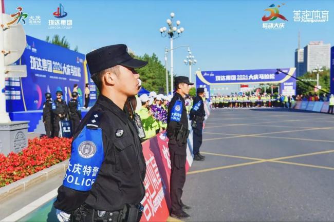 一路安跑一路守护|2026安顺马拉松服务保障侧记(图1)